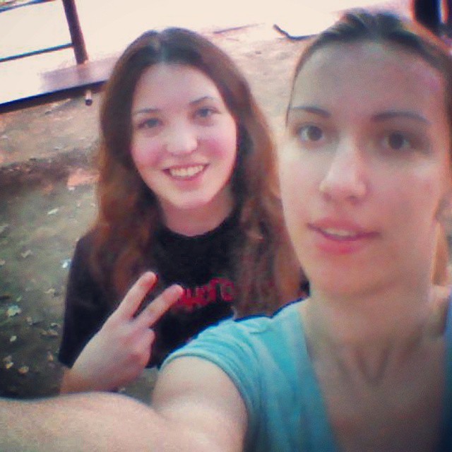 butusova._.maria в LOOKY — #лес #друзья #утренняяпробежка #атмосферно