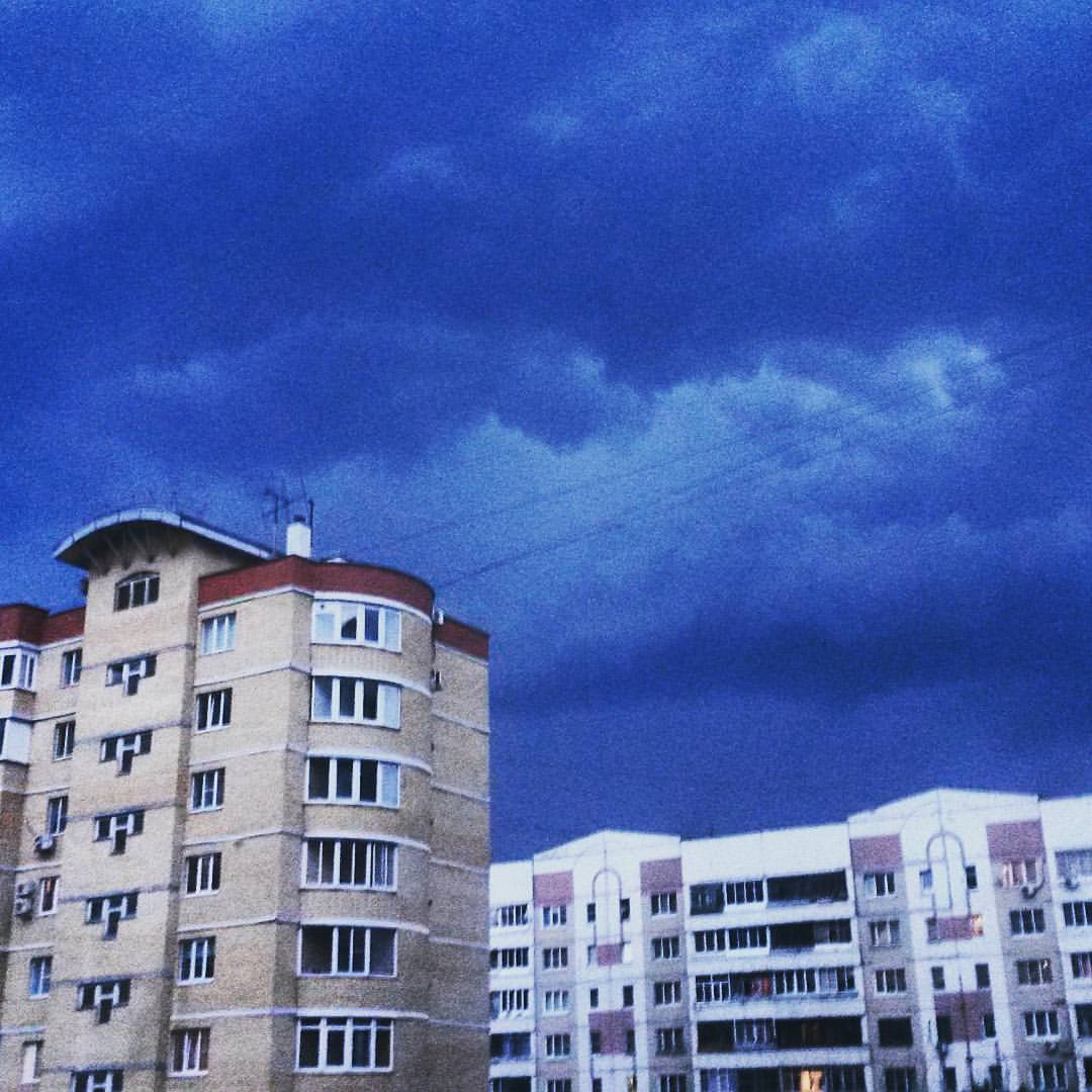 valerich_tula в LOOKY — #Тула #зеленстрой мрачно сейчас! #гроза