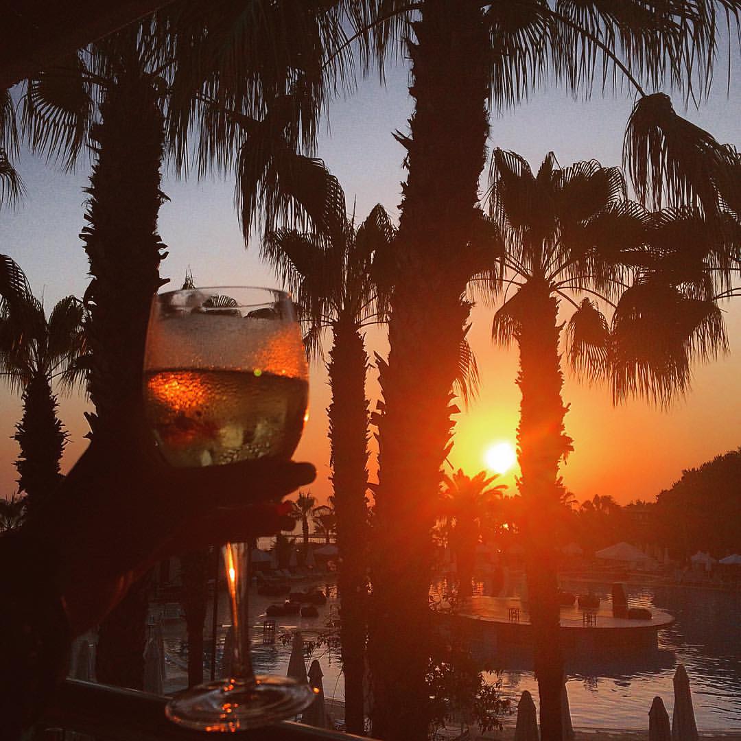 liss_alesya в LOOKY — ☀️ #timetorelax #hotevening #sunset 🐱