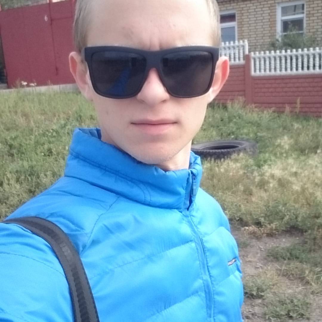 nikita_klyukin174 в LOOKY — #дрогаДомой 😊😊😊