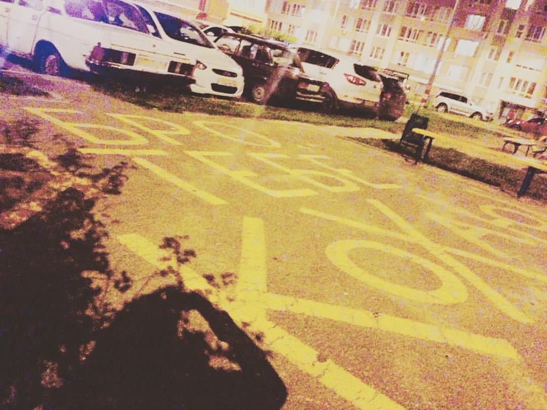 motokotik_dakotik в LOOKY — Бро #я #тебя #люблю #перевод #украина #😎👋✌️