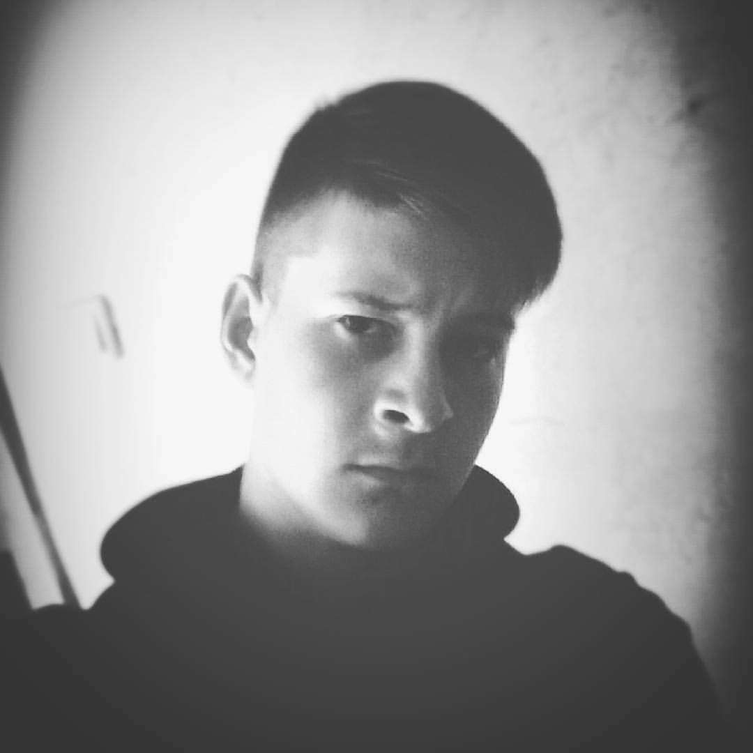 sashapynkov in LOOKY. . null