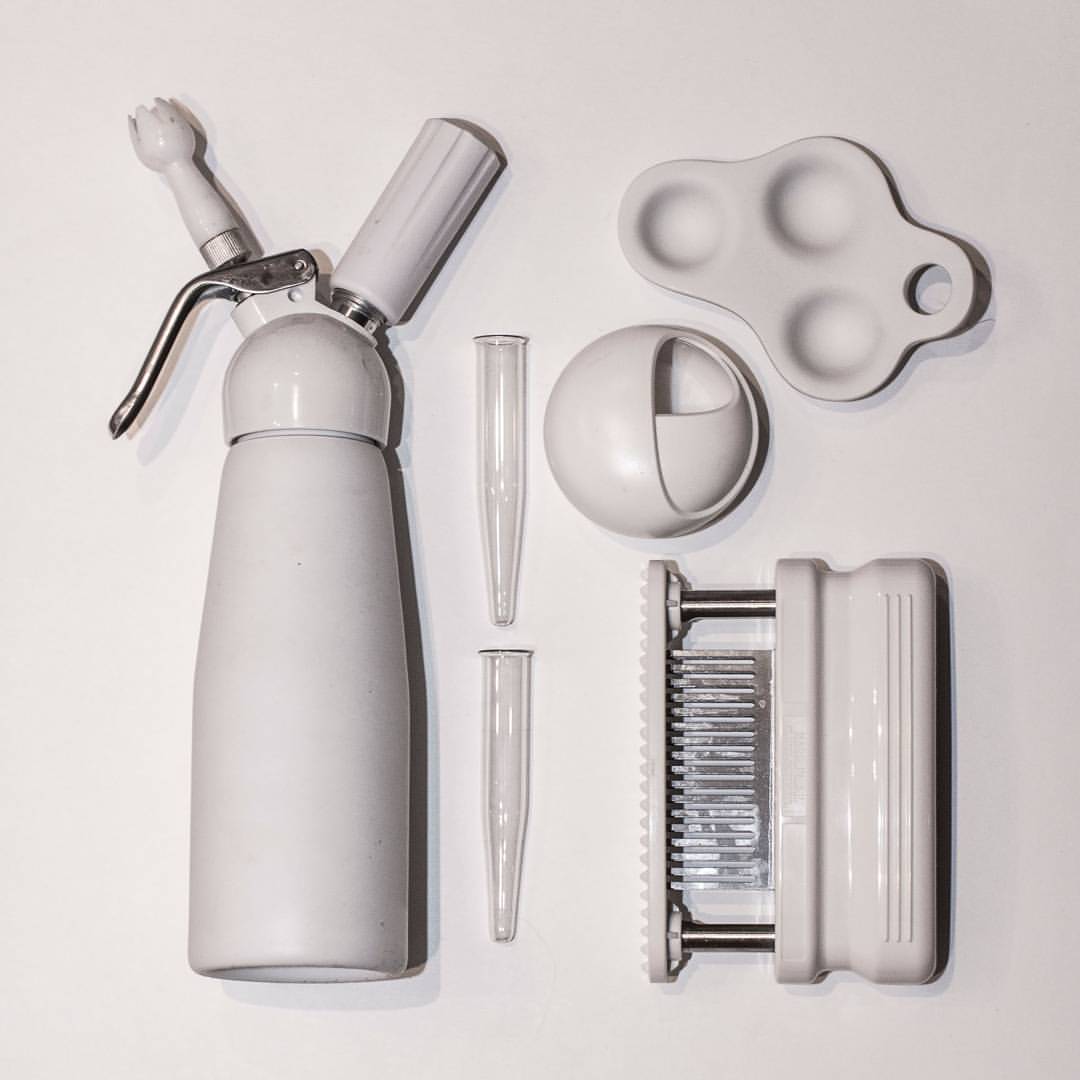 kriv in LOOKY. . Knolling is the proc...