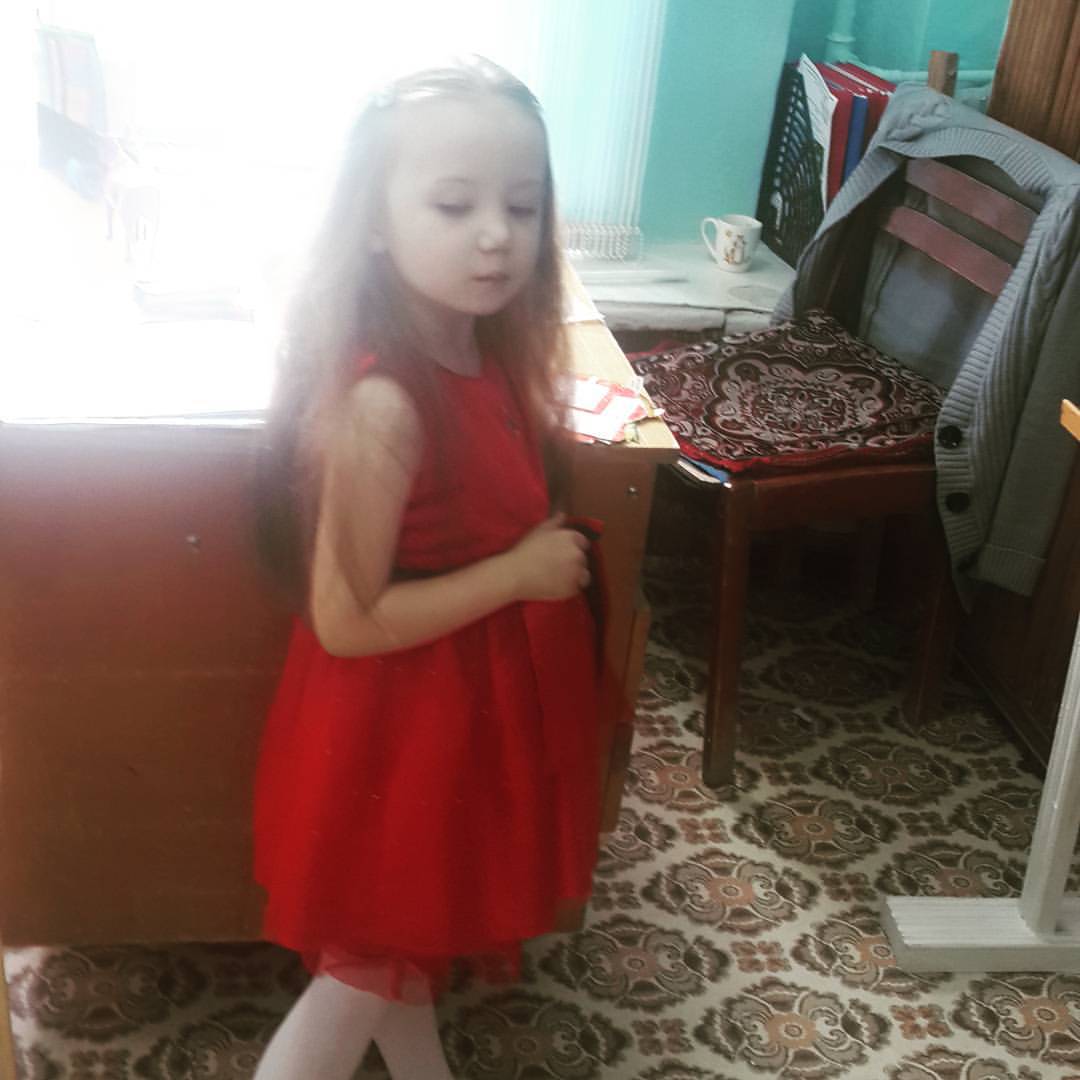 ane4ka_one в LOOKY — Сегодня праздник!