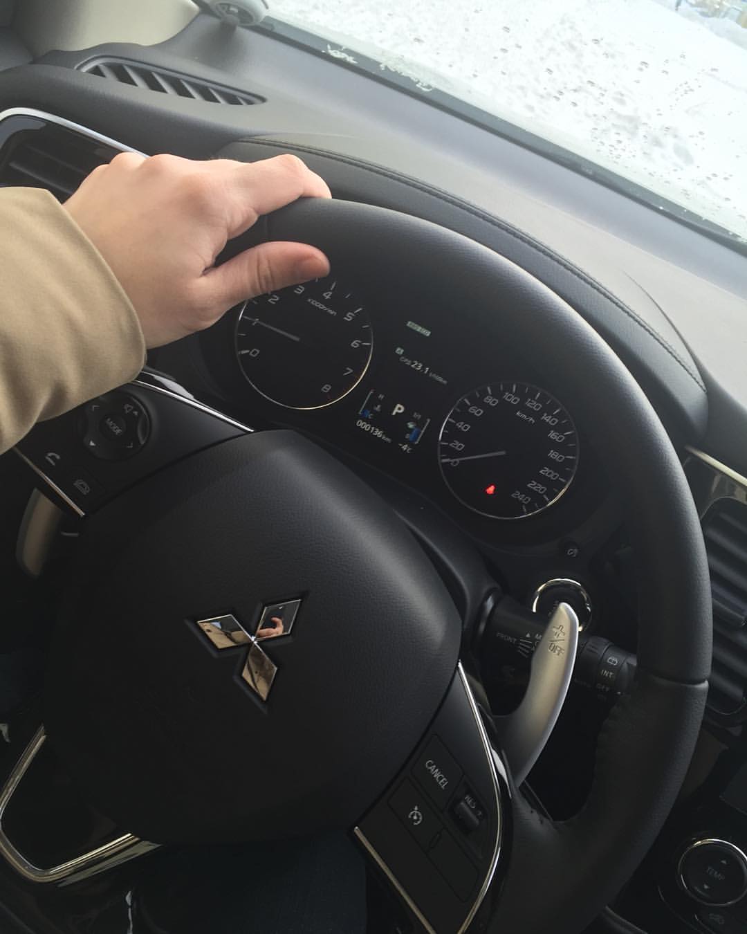 alexeyligr в LOOKY — Ну вот как-то так
Mitsubishi Outlander 2015
#LIGRdaily