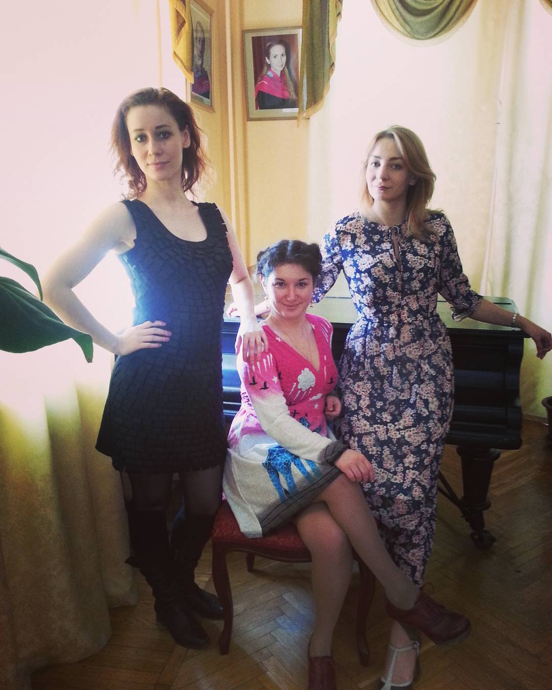 fanshetta90 в LOOKY — Пришли нарядные на работу) как тут не сфоткаться) Плюс у @gr