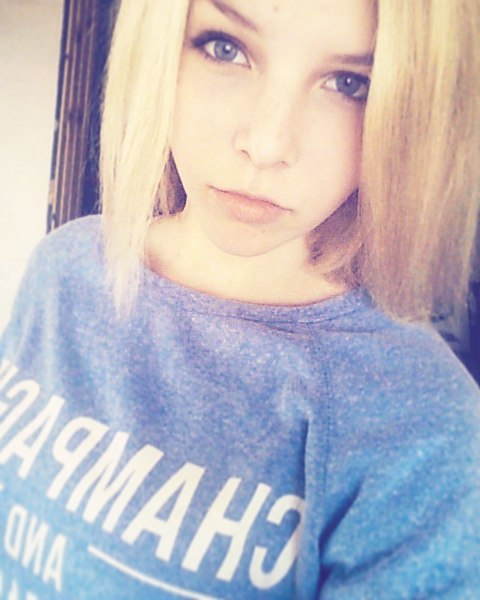ann_v_bkv in LOOKY. . Завтра с физикой оди...
