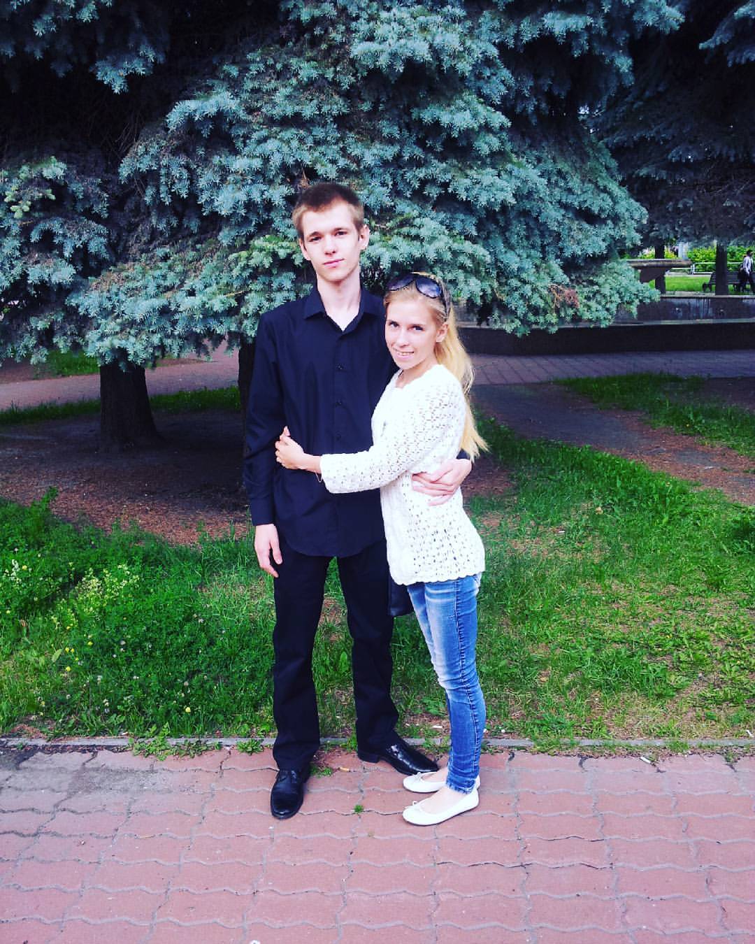 666adidaska666 в LOOKY — Очень рада за своего братишку! Молодец! ♡
#братисестра #дипл