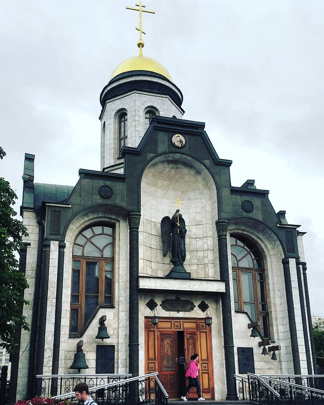 alisemalfoy в LOOKY — Не смогла пройти мимо такой красоты 😍 #Москва #ЮЗАО #Октябр