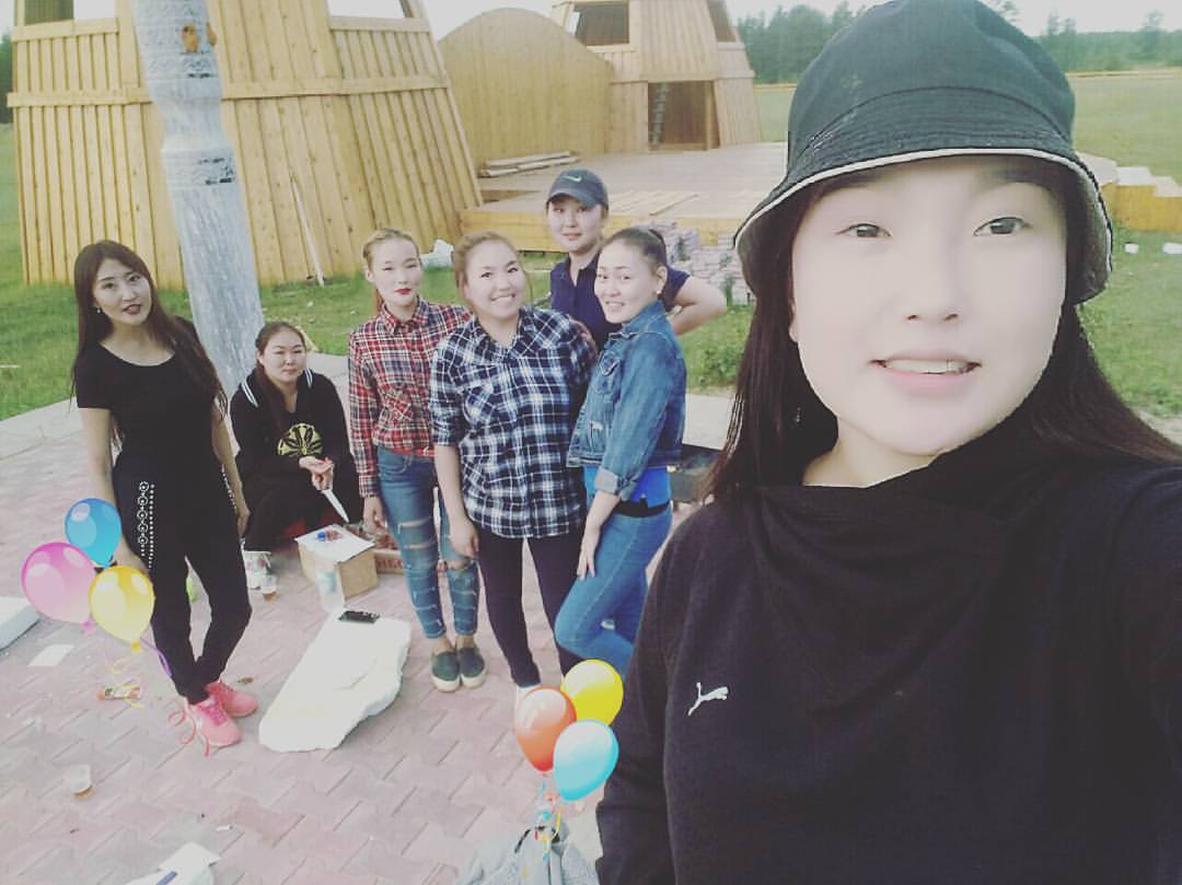 aina_yank_troeva в LOOKY — отметили день рождение @ainushka_amanatova