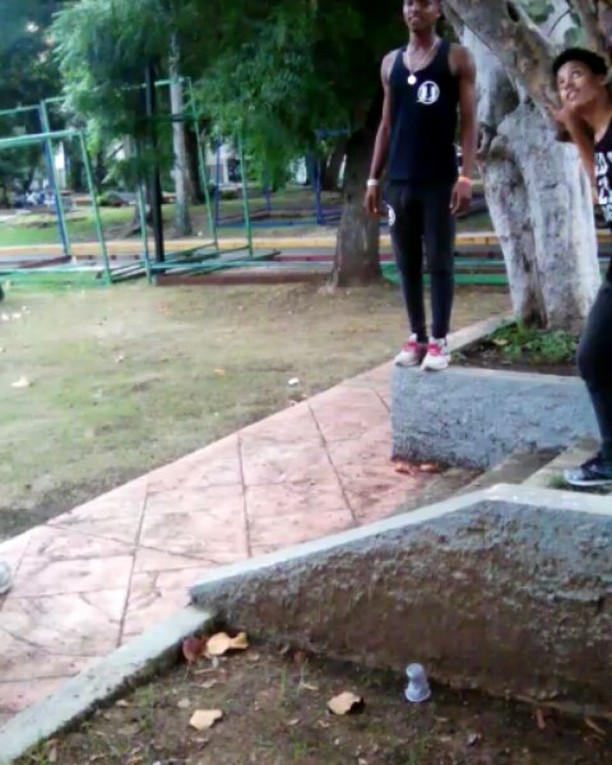 rzrelief в LOOKY. #parkour,#parkourlife,#parkour4life,#freerunning,#freerun,#freeruns. Jjj Tambien Es Diver...