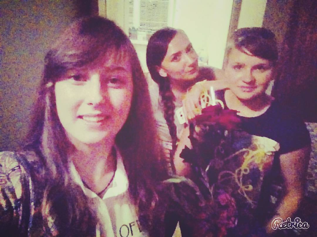 gusenkova_ad в LOOKY — #подруги #подружки #деньрождение #подруги #начинаемпразднова