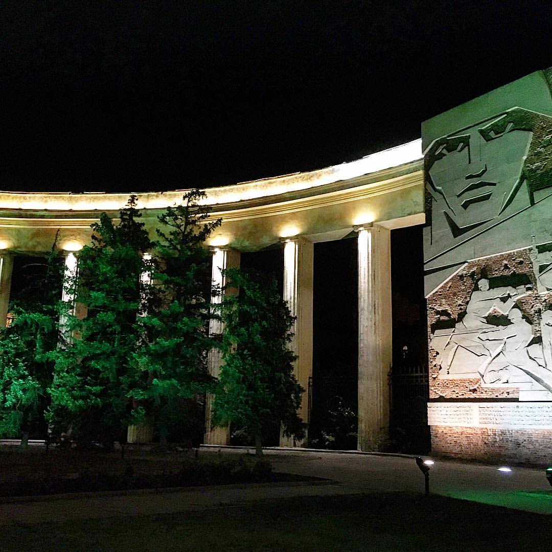 marinaprobachai в LOOKY — Площадь Ленина прекрасна вечером! #влг #красота