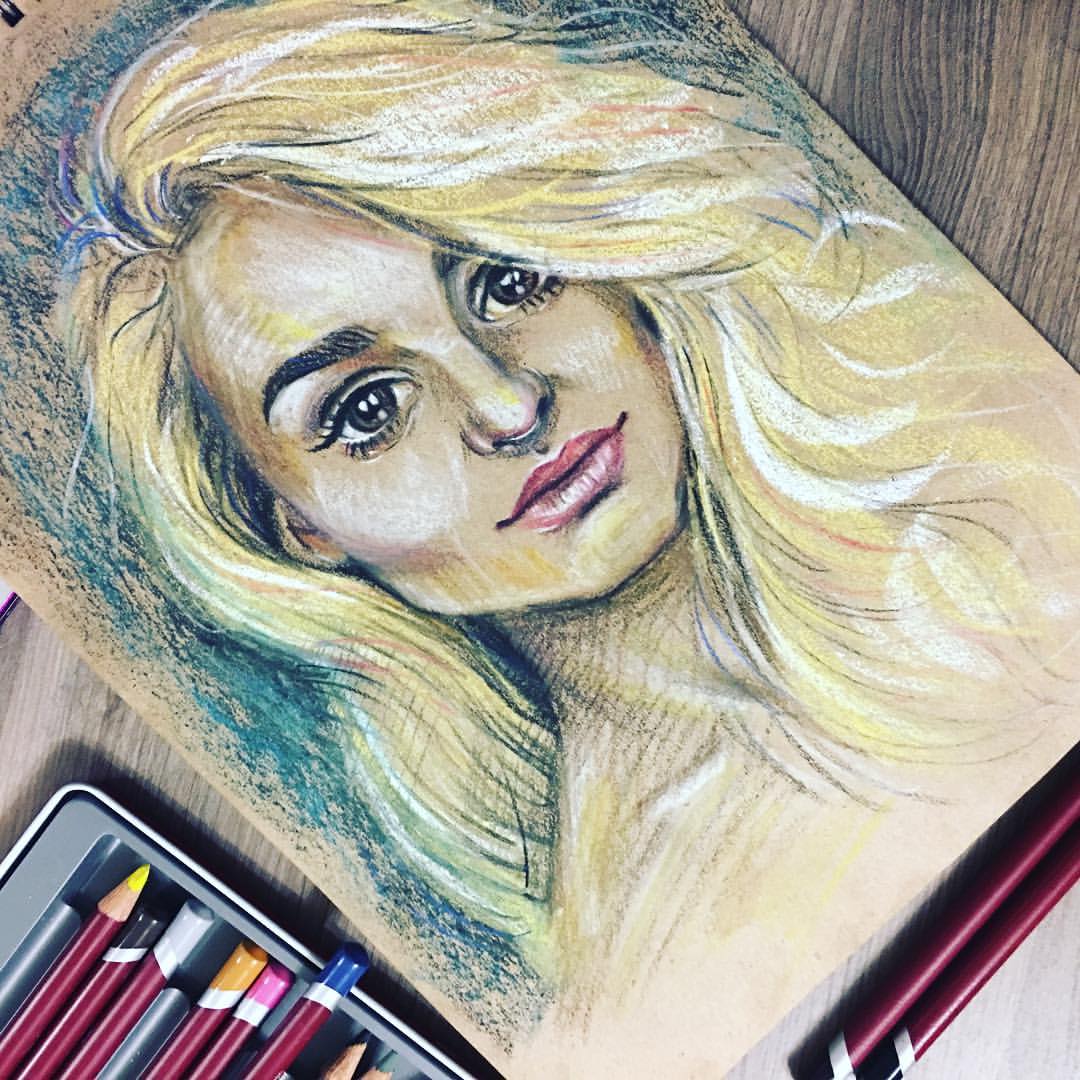 isolde_art в LOOKY — Я уже писала, что схожесть не мой конёк. Рисовать портреты н