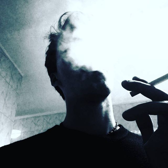 _van_aris_ в LOOKY. . И не ебет