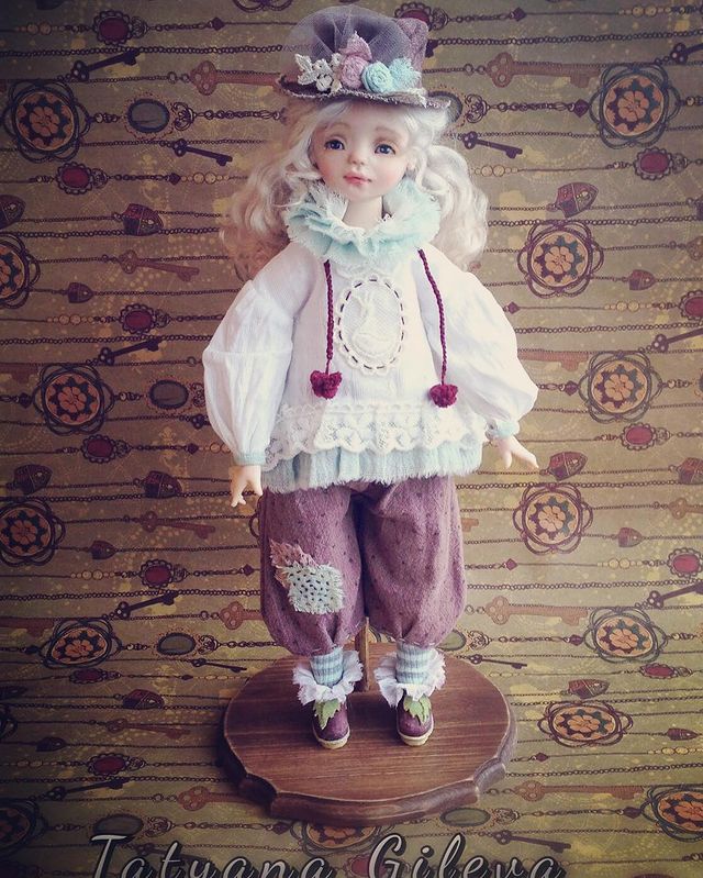 tania_gilevat_dolls в LOOKY. #куклыручнойработы,#dolls,#artdolls,#интерьернаякукла,#livingdoll,#кукланазаказ,#куклаинтерьерная. Вот такой воробышек ...