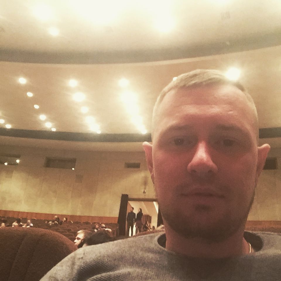 svetskiy_lev87 в LOOKY — #драмтеатр #пулинадбродвеем