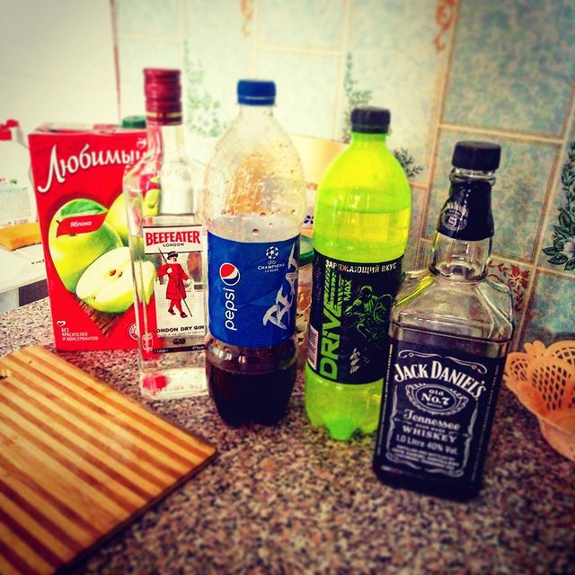 stastmn в LOOKY. #тюмень,#четвергкоторыйсталпятницей. #тюмень #четвергкото...