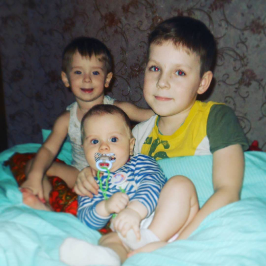 annavolkova1507 в LOOKY — #состаршимбратом#целаябанда Еще один не захотел фоткаться
