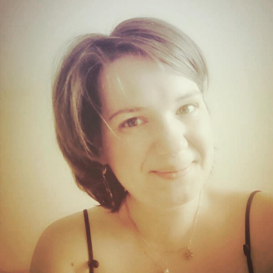 gabova.katerina in LOOKY. . null