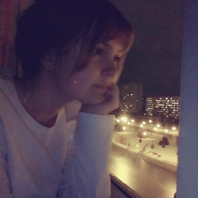 small_k.dee в LOOKY. #старыефото,#приуныл,#girl,#dee,#окошечко. Да здравствуют стары...