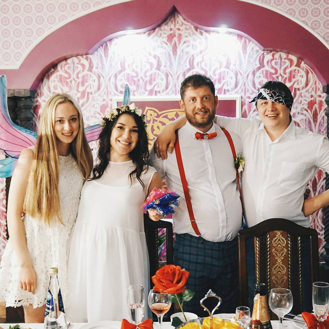 irkin_life в LOOKY — Новая семья Зыбряковых! ❤
@evgenzooch51
@santa_marrriya
@vov