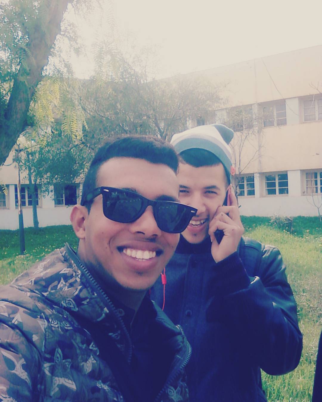 dh.aboubakr в LOOKY — تصويرة تاع بكري معا صديق الطفولة .... #lilminou