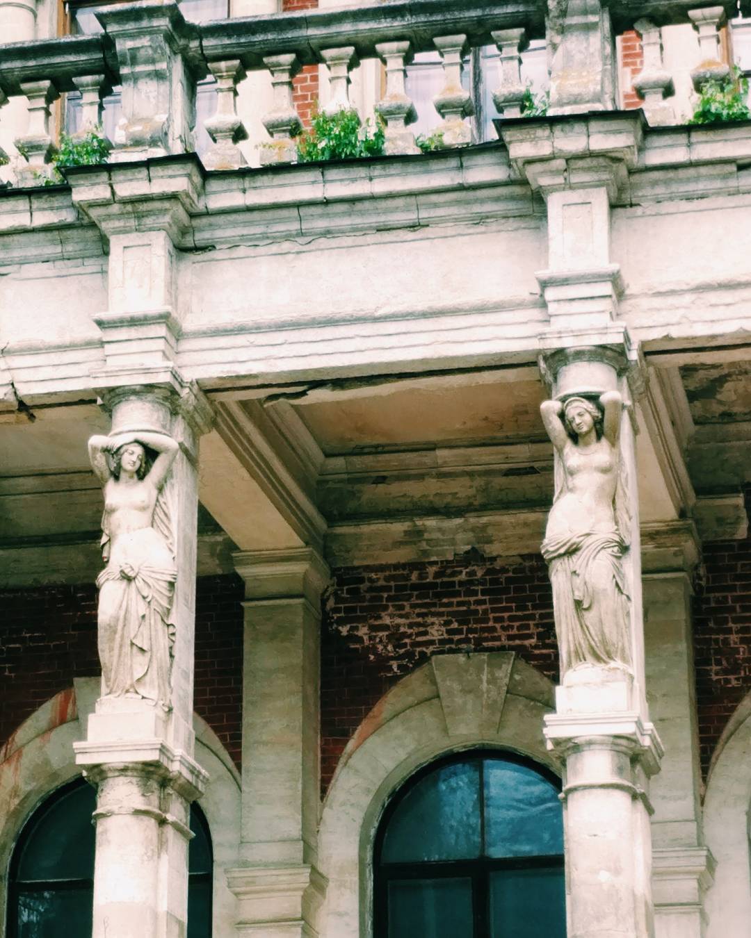 unionfourman в LOOKY. . null