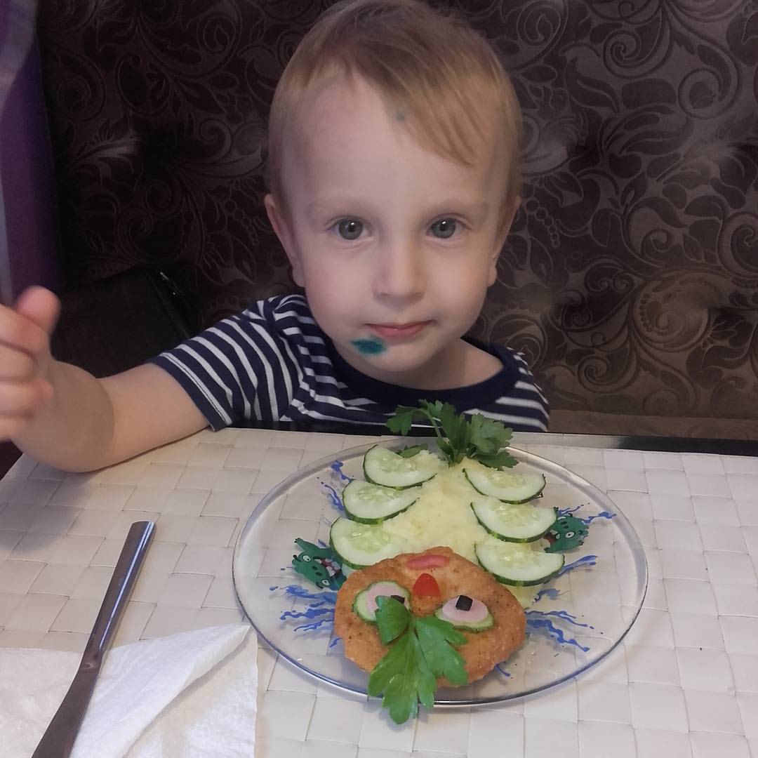 goncharovaevgenia85 в LOOKY — #сыночек #люблюего #кафе #обед #