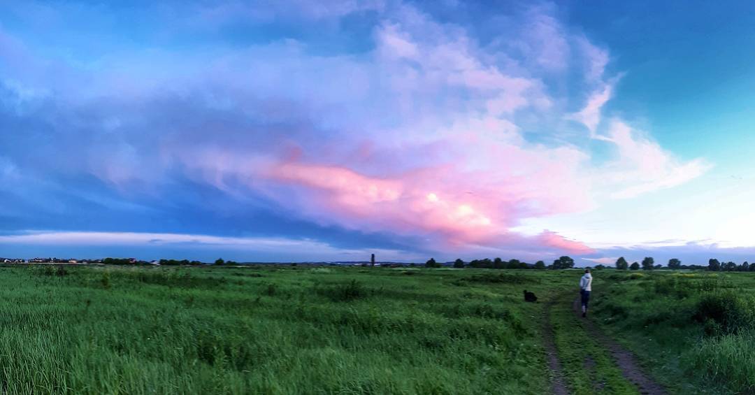 anna_ts_0704 in LOOKY. #городвлюбленныхвнебо,#жуковский,#instazhuk,#zhukcity,#moscow,#sky,#sunset,#закат,#summercolors,#summer,#лето2017. #городвлюбленныхвнеб...