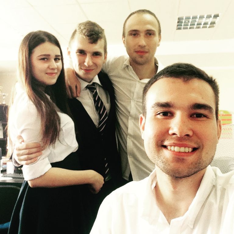 burgelya_55 в LOOKY — #работа#коллектив