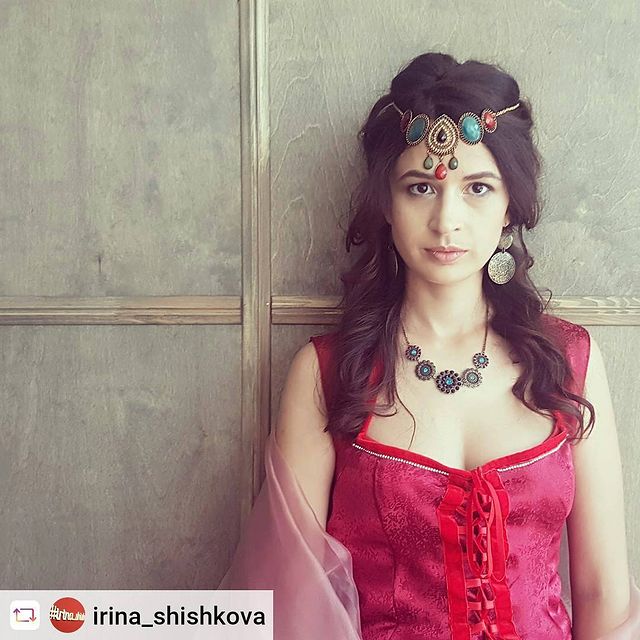 ksenia_budko в LOOKY. #Rensta,#Repost:. #Rensta #Repost: @ir...