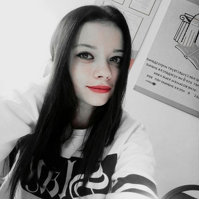 gvendalin23 в LOOKY. #колледж#моидевченки#люблю#бездельничаем. День просто найс😜😊...