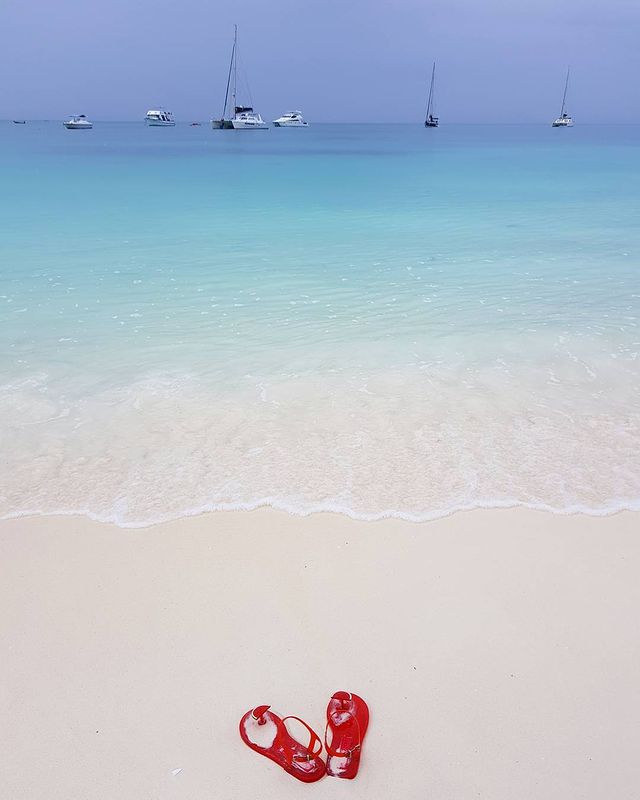 falkonataly в LOOKY. #watermelon,#katyperry,#zanzibar,#africa,#tanzania,#indianocean,#занзибар,#африка,#танзания,#индийскийокеан,#кендва,#кендвабич,#kendwa,#kendwabeach,#travelask. Традиционное фото с ...