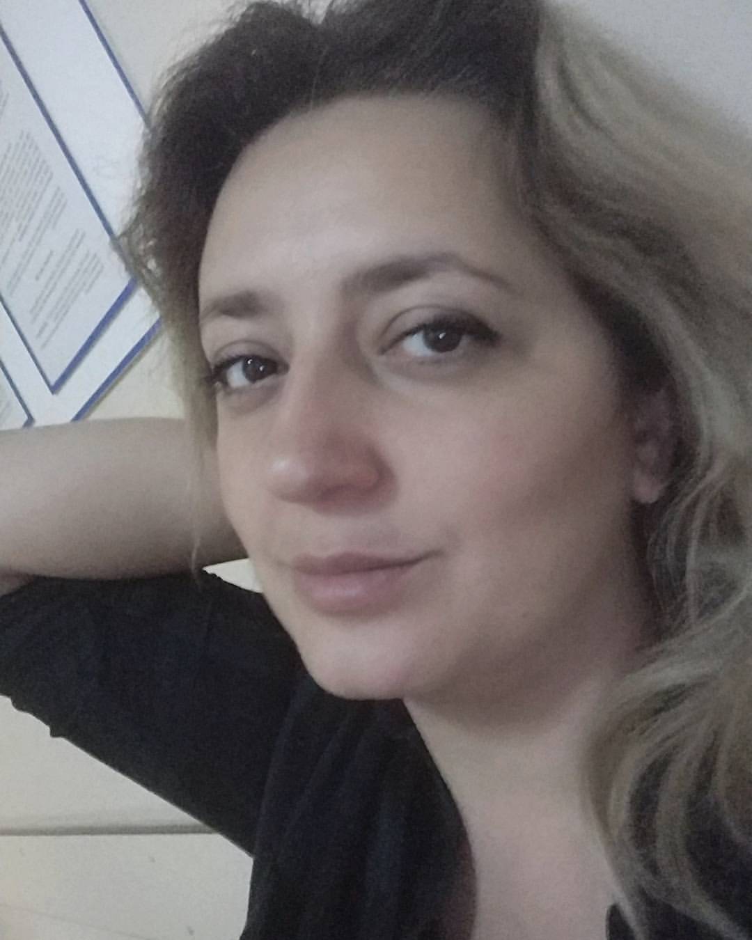 yana_poltorzhitskaya в LOOKY — Между репетициями)))) #актеры #всмысле #жизньсосмыслом #акте