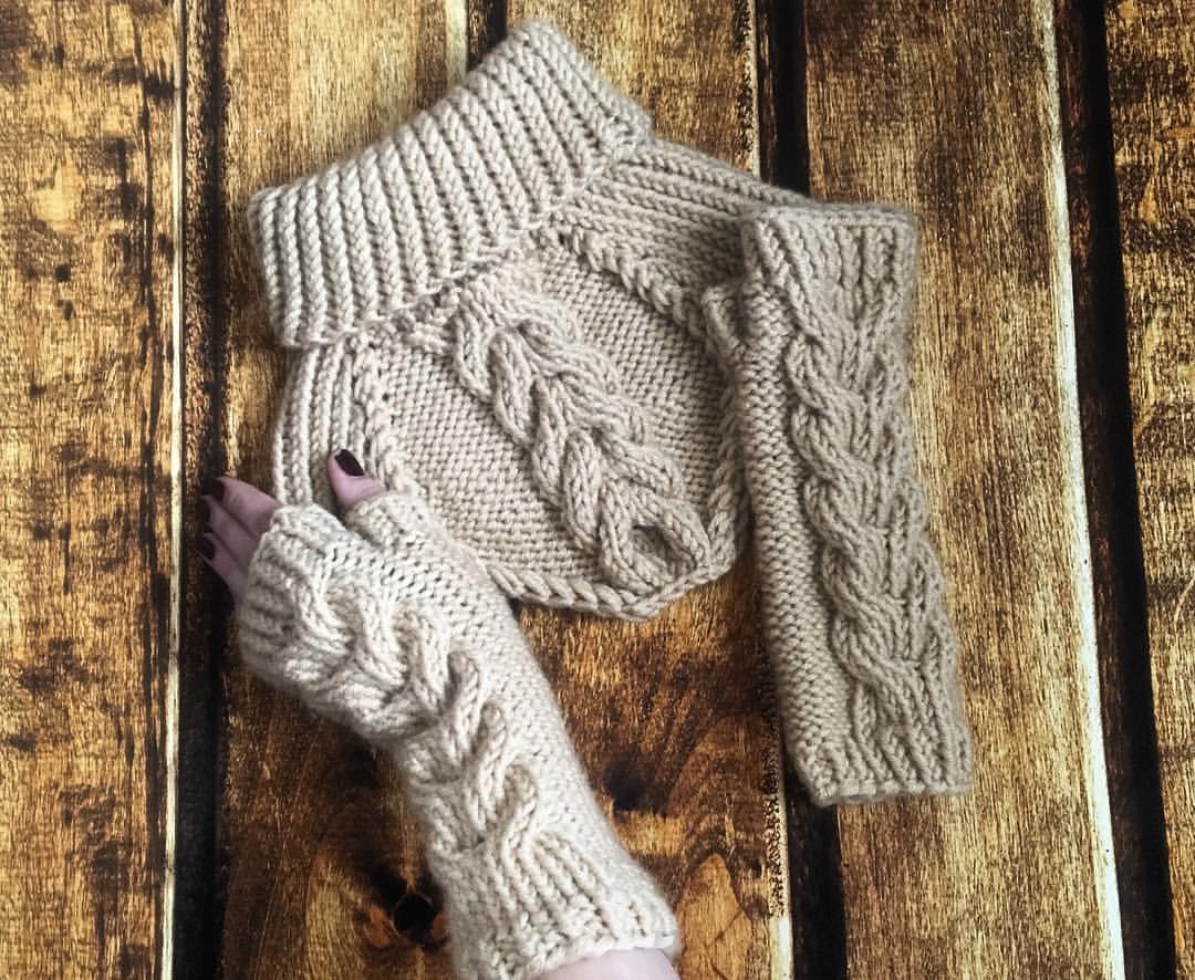 nagini_knit в LOOKY — 🎀выполнен комплект на заказ🎀манишка и митенки😍#красноярск