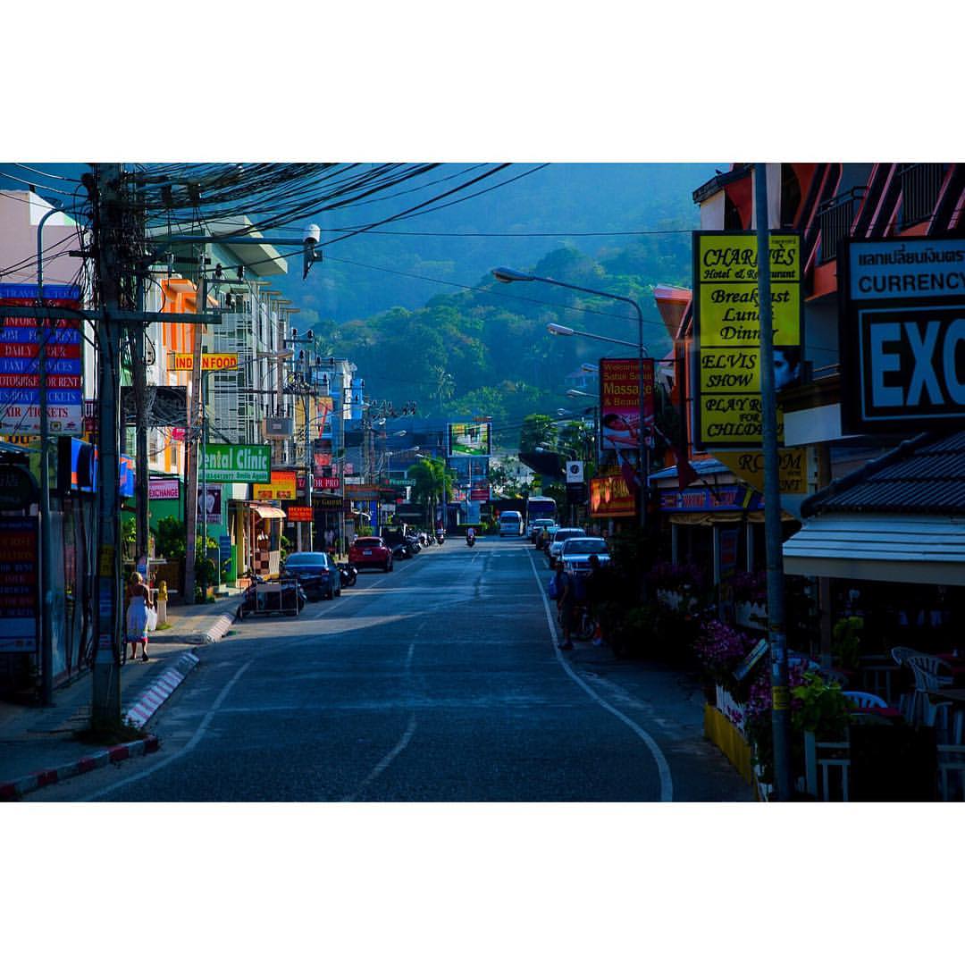 ditya__zakata_ в LOOKY — 🇹🇭Улочки Пхукета.. по пути к Большому  Будде)По пути встре