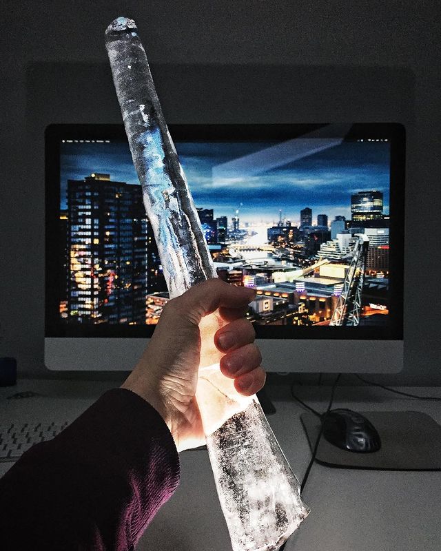akulakov_ak в LOOKY. . Осторожно, сосуля!