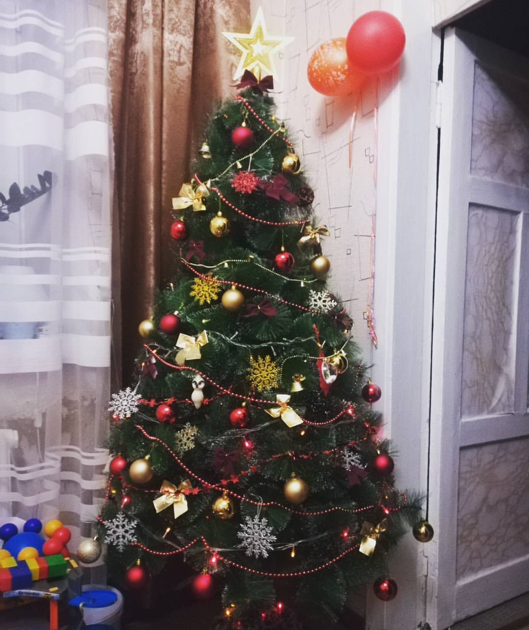 svetakraeva в LOOKY — Наша ёлочка 2018!🌲🎆 #newyear #newyeartree #ёлочка #новыйго