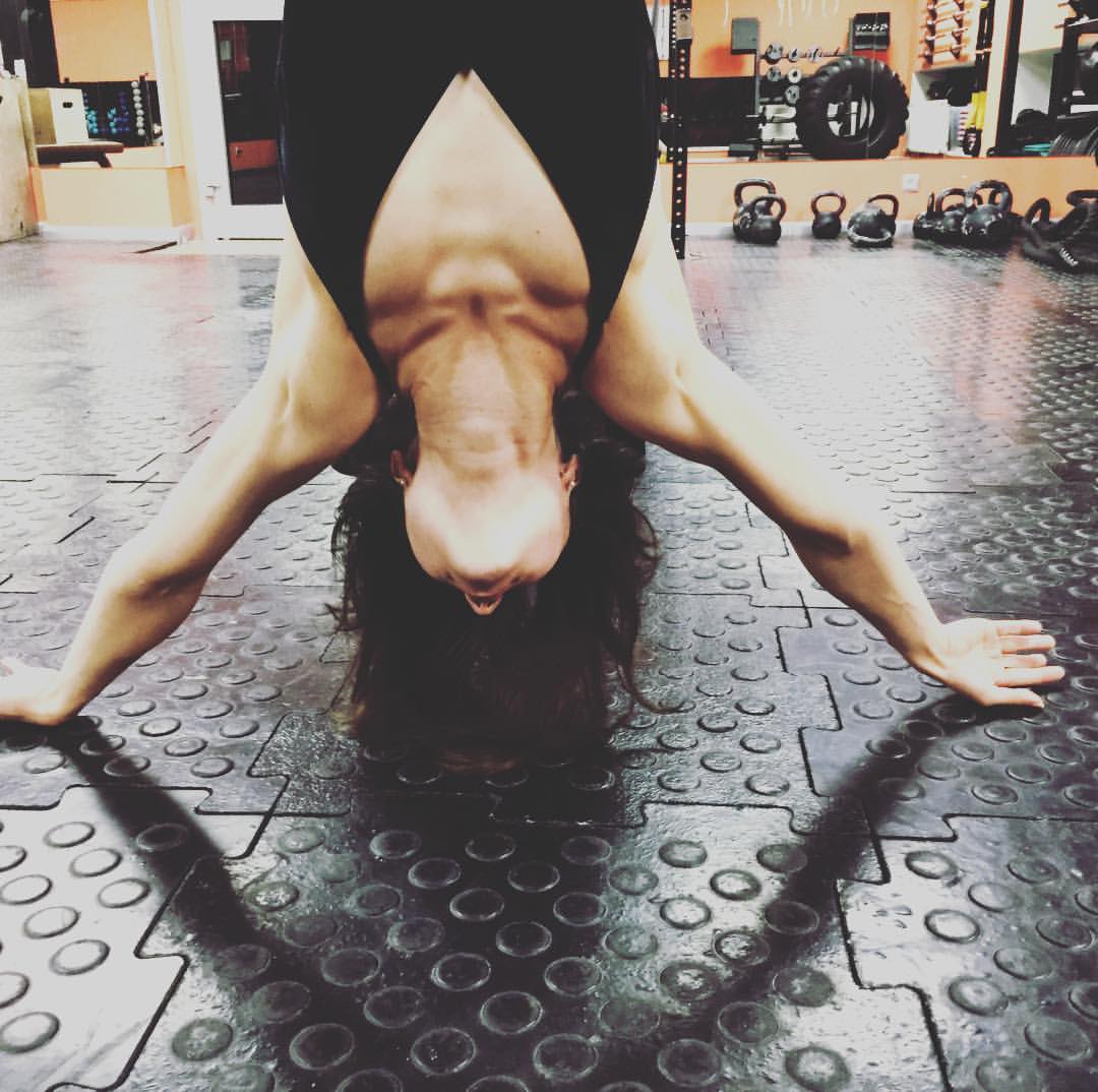 stalina.mirnaya в LOOKY — #йогавгамаке - это красиво🙌 @artsport_fitnessclub #йогасост