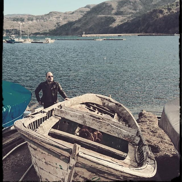 zenziyan в LOOKY. #blur,#damonalbarn,#seaside,#maritime,#lighthouse,#shore,#boat,#sail,#amasra,#sahil,#kayık,#deniz,#denizfeneri,#liman,#harbour,#blacksea,#marine. watch the world spin...