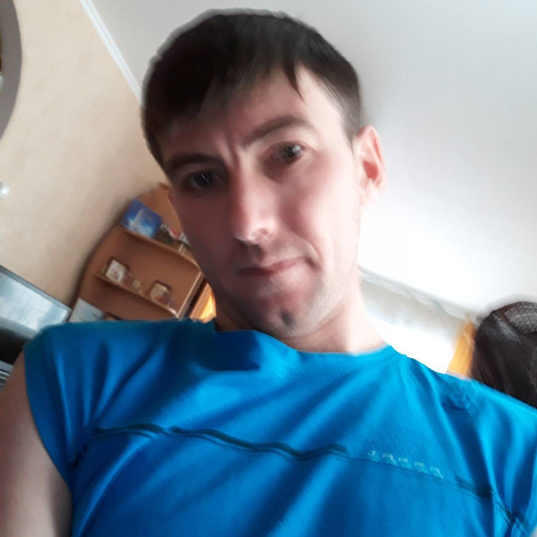 30skineers30 in LOOKY. . null