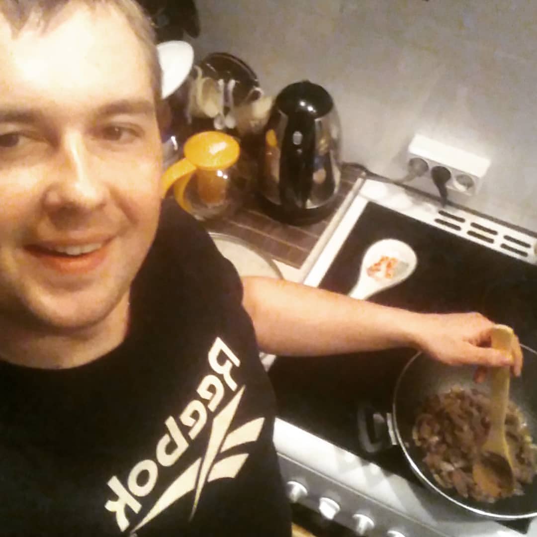 dokik04 in LOOKY. . Готовим закусон!