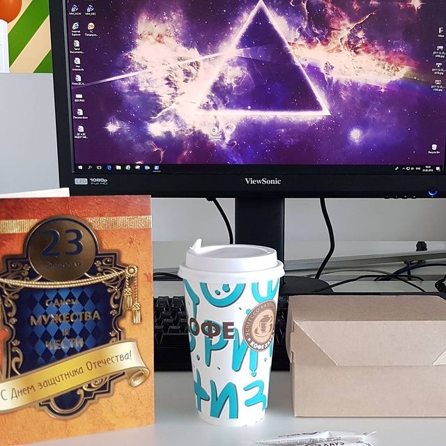 shalyninnikolai в LOOKY. #wavemaker,#wavemakeronelove,#work,#работа,#23февраля,#23february. Когда на работе позд...