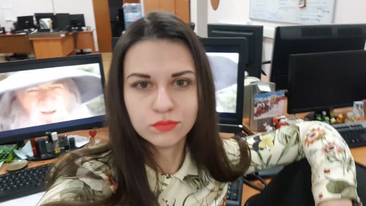 ekaterina_govorit в LOOKY. #журноблог,#журналистика,#работавбубботу,#буббота,#суббота,#работавсубботу,#движуха,#танцуйсГендальфом,#танцы,#корреспондент. Суббота. 11 ночи. Я ...