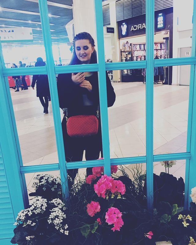 sounen.l.a в LOOKY. #март,#магазины,#2018,#выходные✌️. #март #магазины #201...
