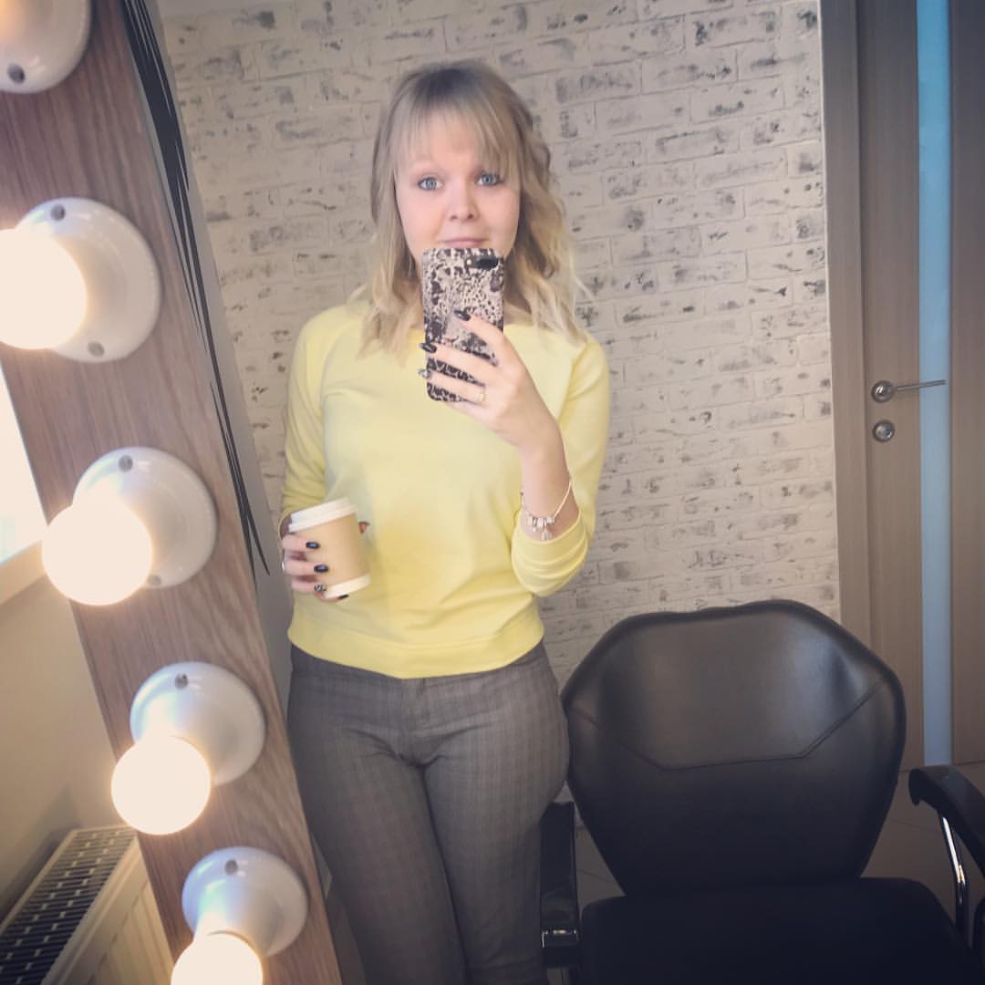 daria__basova in LOOKY. #подольск,#москва,#прическа,#стрижка,#кофе,#coffee,#сервис,#настроение,#красота,#позитив,#happy,#sun,#moscow. Когда пришла в уютне...