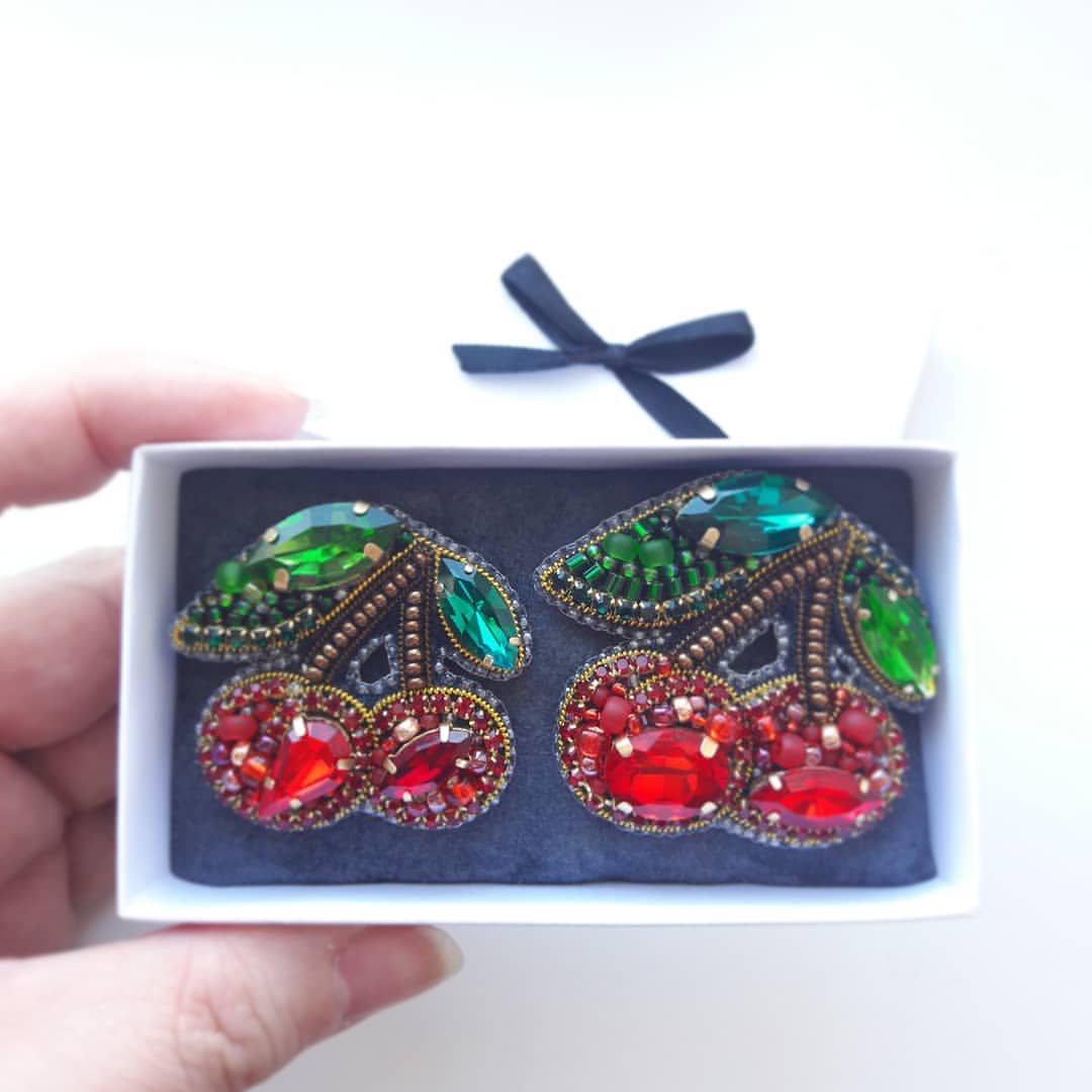 mariavasa в LOOKY — Еще один набор брошей 🍒🍒 #брошьизбисера #брошьручнойработы