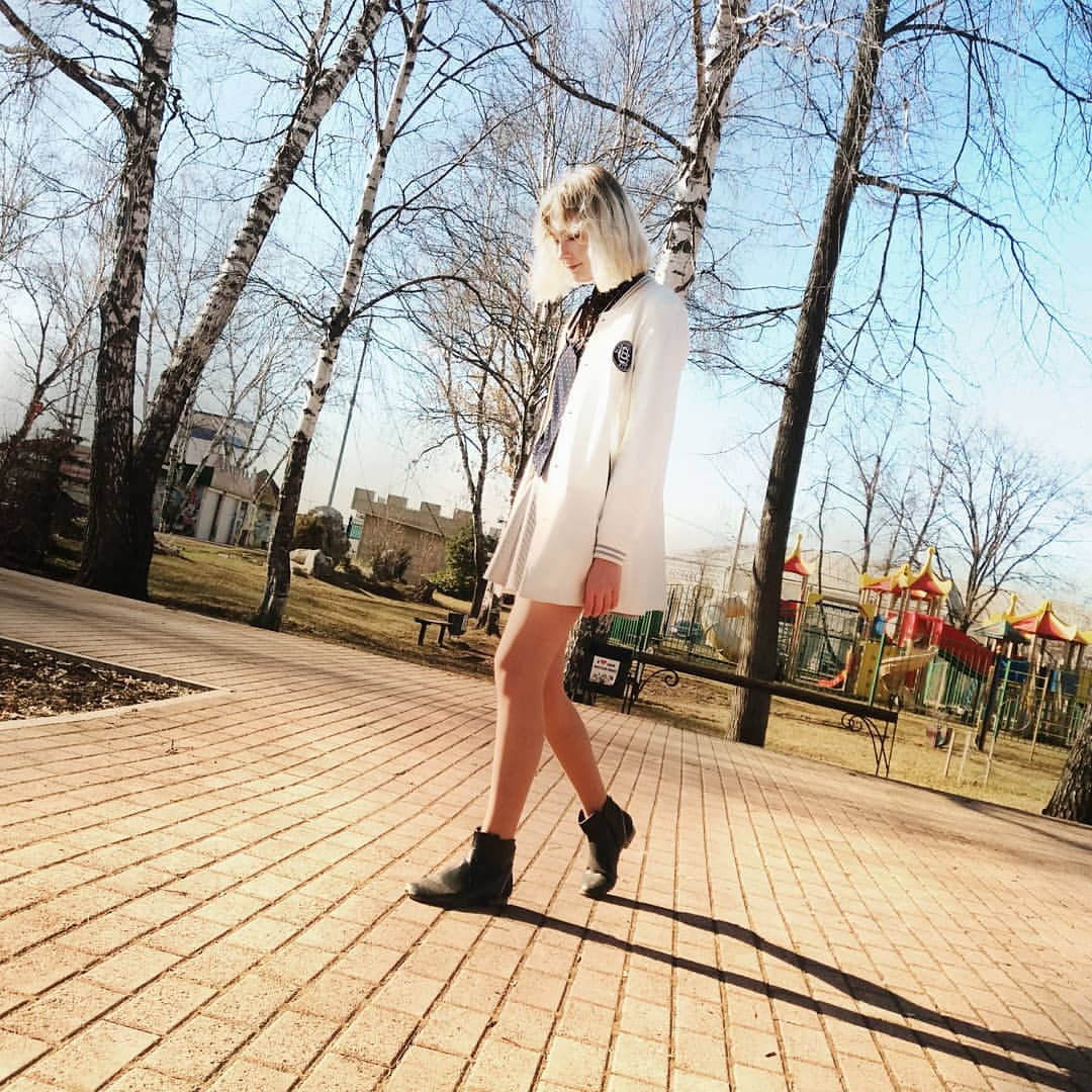 _ksiu_luz_ в LOOKY — Наконец-то можно не надевать огромные пуховики 😊
#я #девушк