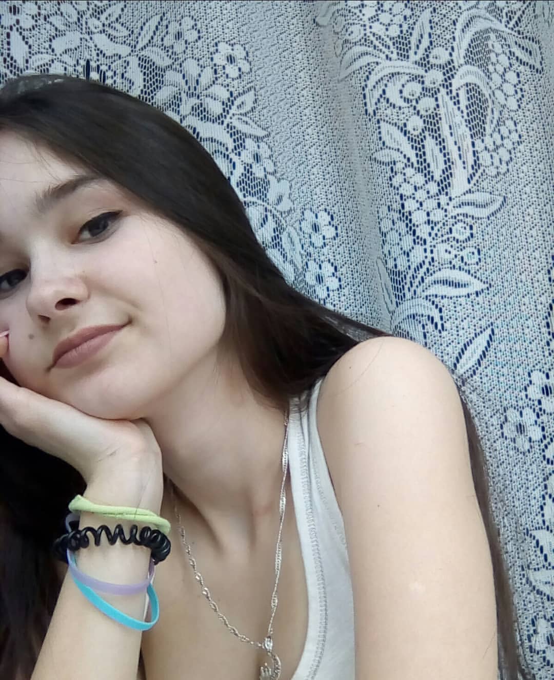 love_kissner_118 in LOOKY. . я всё ещё его люблю....
